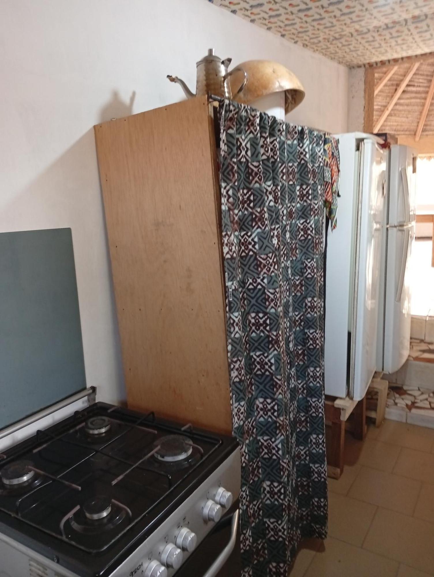 Coeur Phil-Harmonie Hostel Ndangane Luaran gambar
